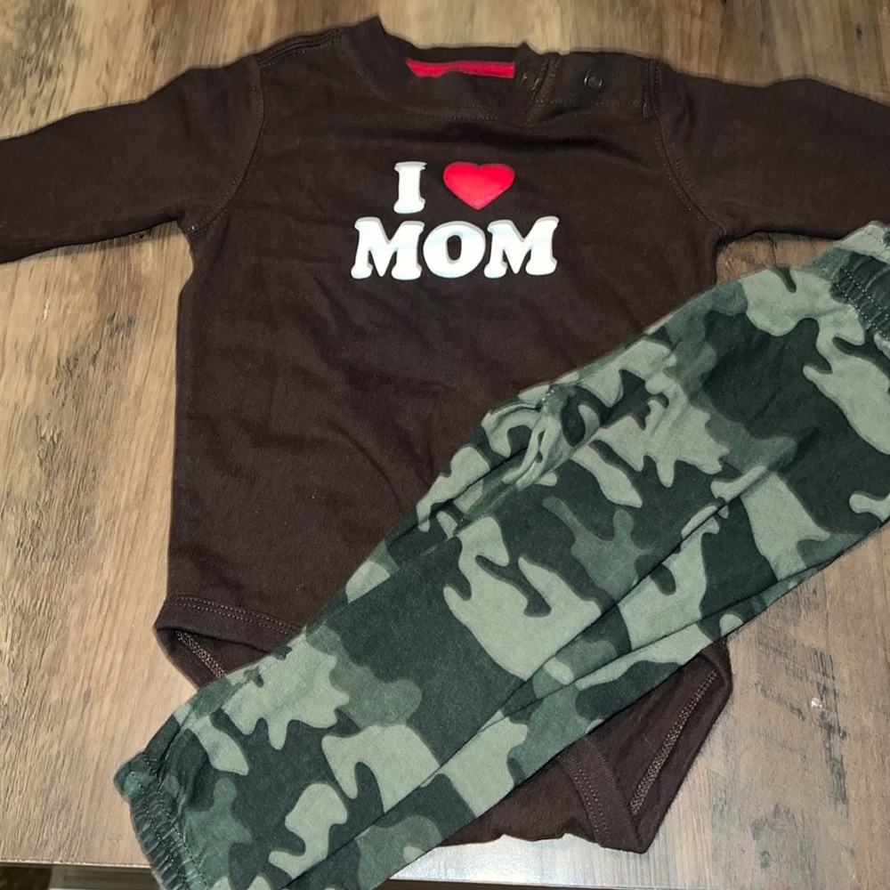 Baby boy outfit size 12 months